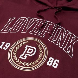 Victoria’s Secret PINK
EVERYDAY LOUNGE CAMPUS PULLOVER NWT